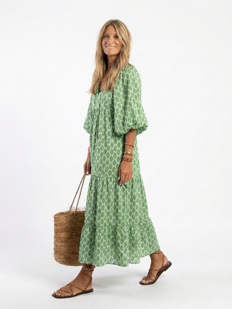 Edie – Patterned V-Neck Three-Quarter Sleeve Midi Dress