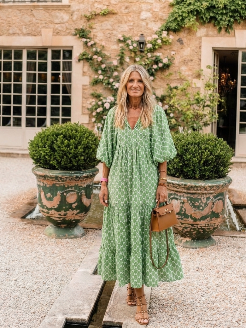 Edie – Patterned V-Neck Three-Quarter Sleeve Midi Dress