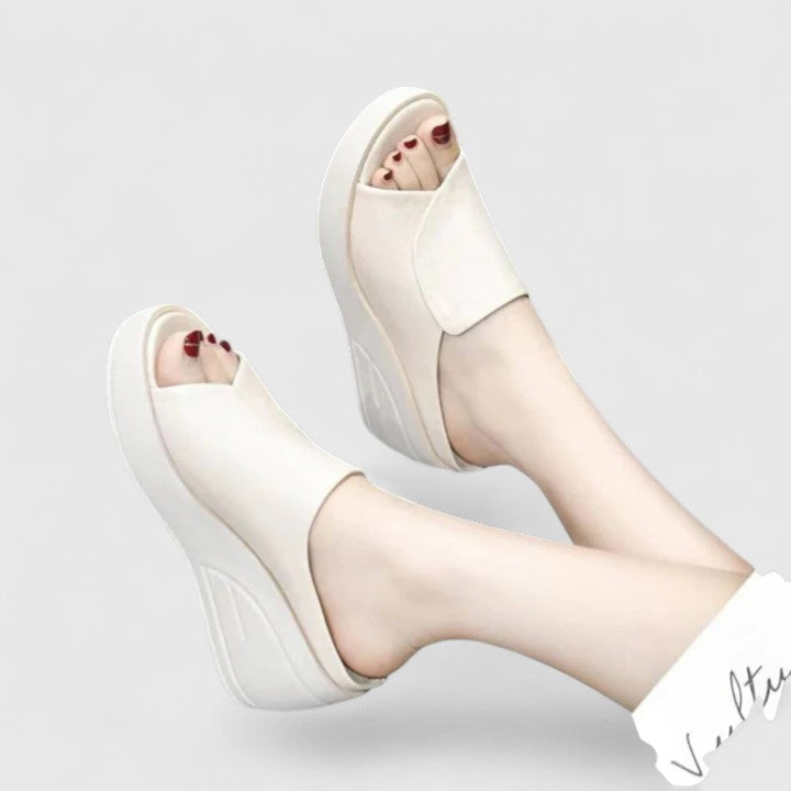 Celionette | Orthopedic Wedge Sandals Beige
