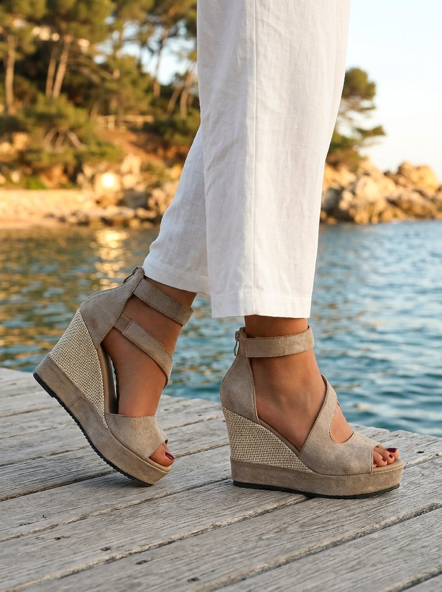 Bessie – Comfortable Wedge Sandals