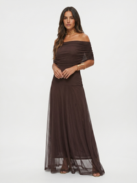 Myla - Elegant Off-Shoulder Maxi Dress