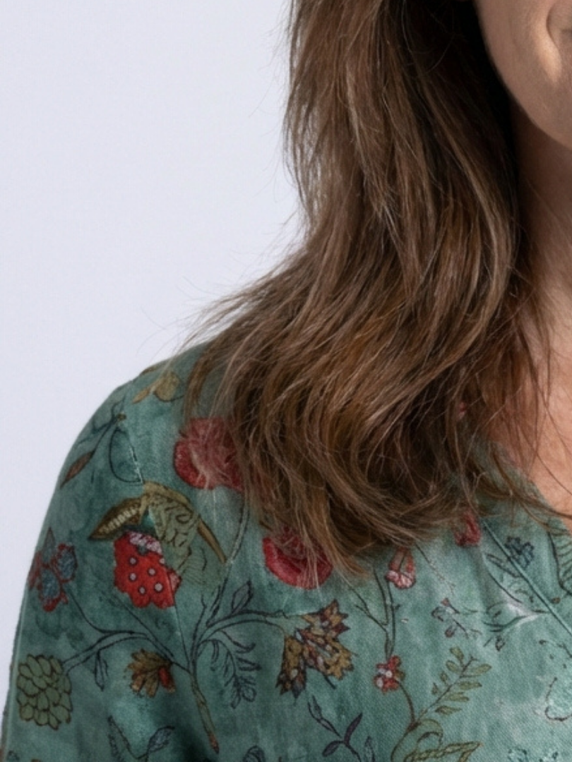 Zara – Floral V-Neck Maxi Dress with Three-Quarter Sleeves