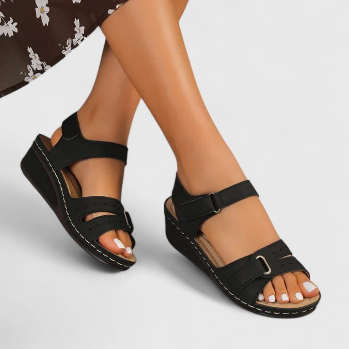 Guinevere | Orthopedic Sandals Black