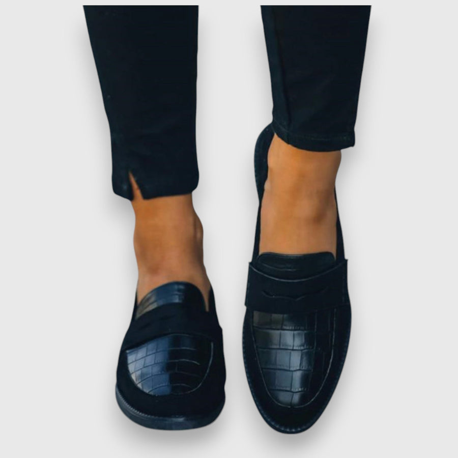 Mariluz  Orthopedic Loafers Black