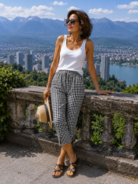 Natasha - Gingham Capri Trousers