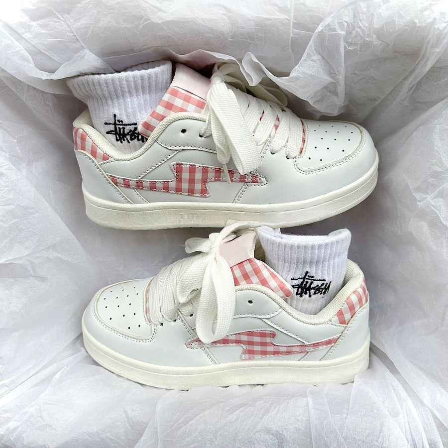 Helen Modern Sneakers