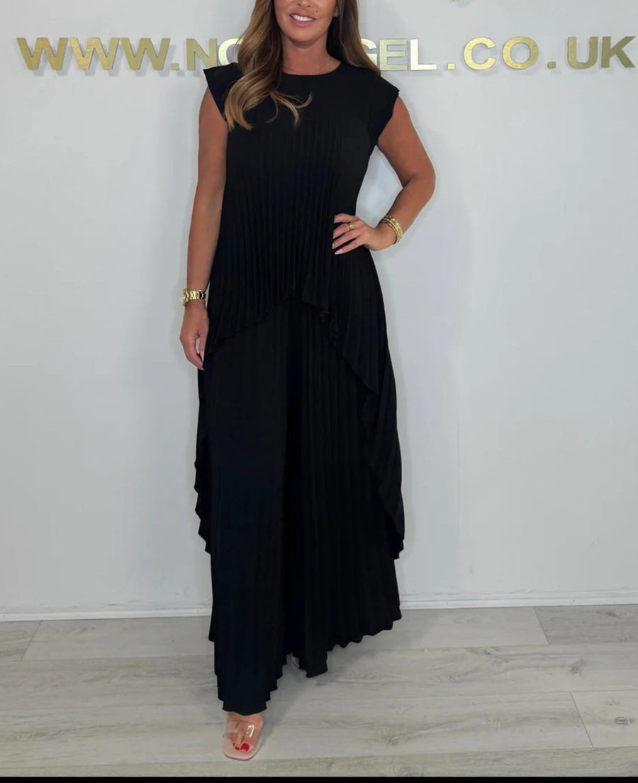 Mexie – Elegant Pleated Co-Ord Set
