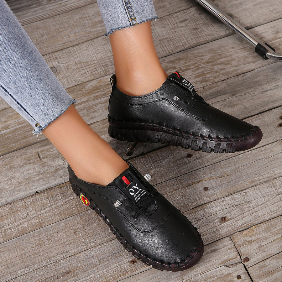 Elva – Leisure Shoes with Non-Slip Soles