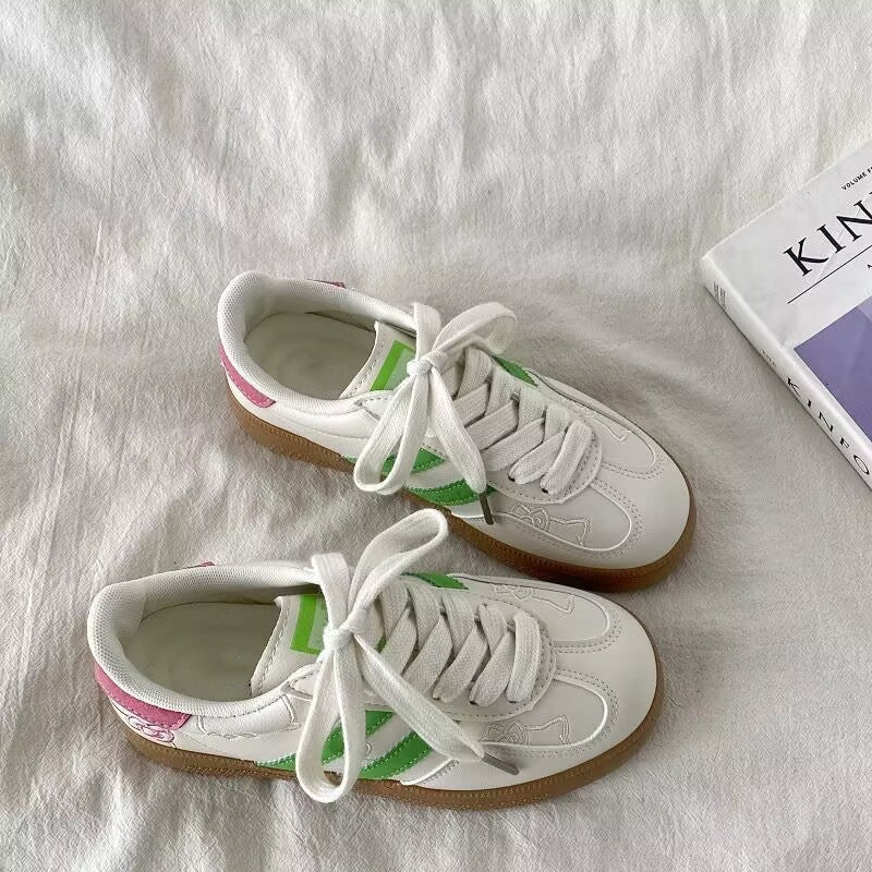 Maia Youthful Sneakers