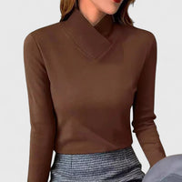 Yulienne | Elegant Turtleneck Brown