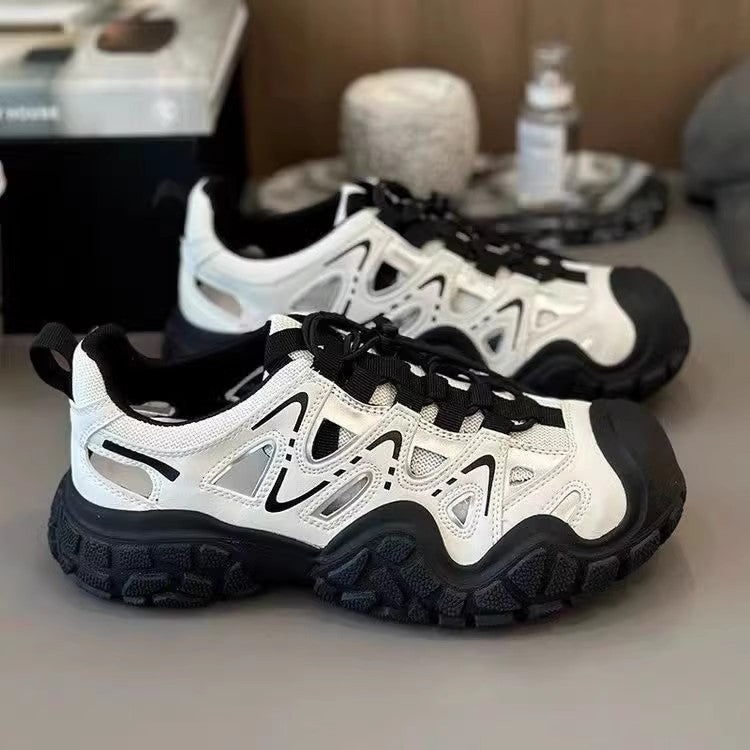 Nova Performance Sneakers