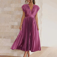 Evie - Timeless Pleated Midi Dress