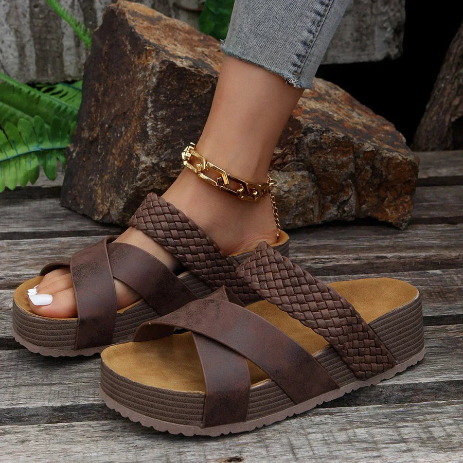 Effie – Fashionable Orthopaedic Sandals