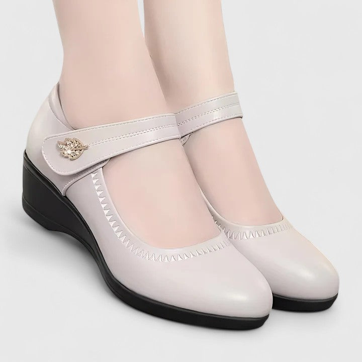 Daleyandra | Orthopedic Shoes Beige
