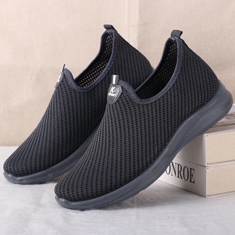 Lochlan – Breathable Comfort Shoes