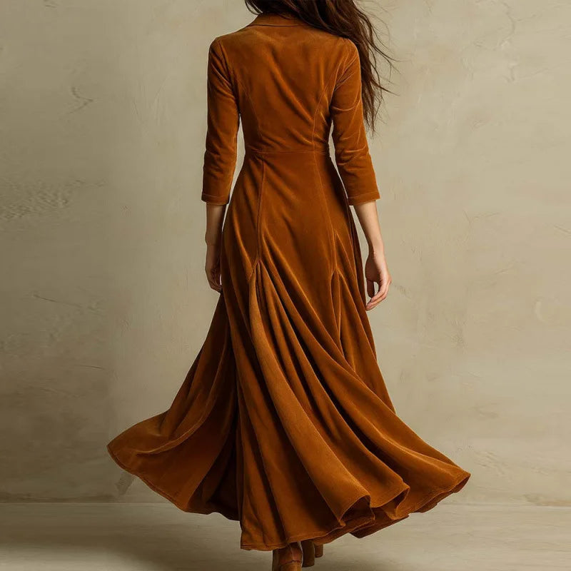Marnie – Timeless Velvet Maxi Dress