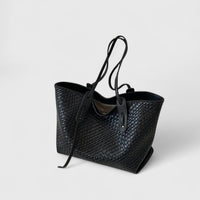 Lucinda – Elegant Woven Tote Bag