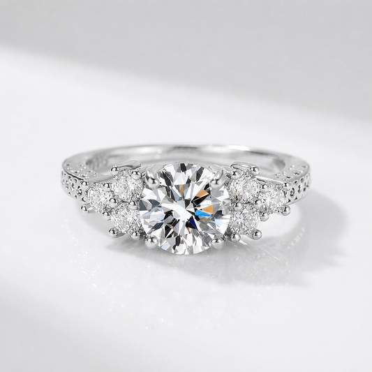 SILVER ROUND ZIRCONIA VINTAGE RING