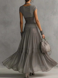 Liliana – Lace Top and Pleated Maxi Skirt Set