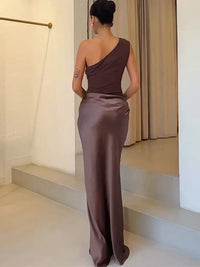 Charlotte - Maxi Dress with a Guilt in Satin