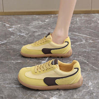 Sarah – Shoes with a Wide Toe Cap