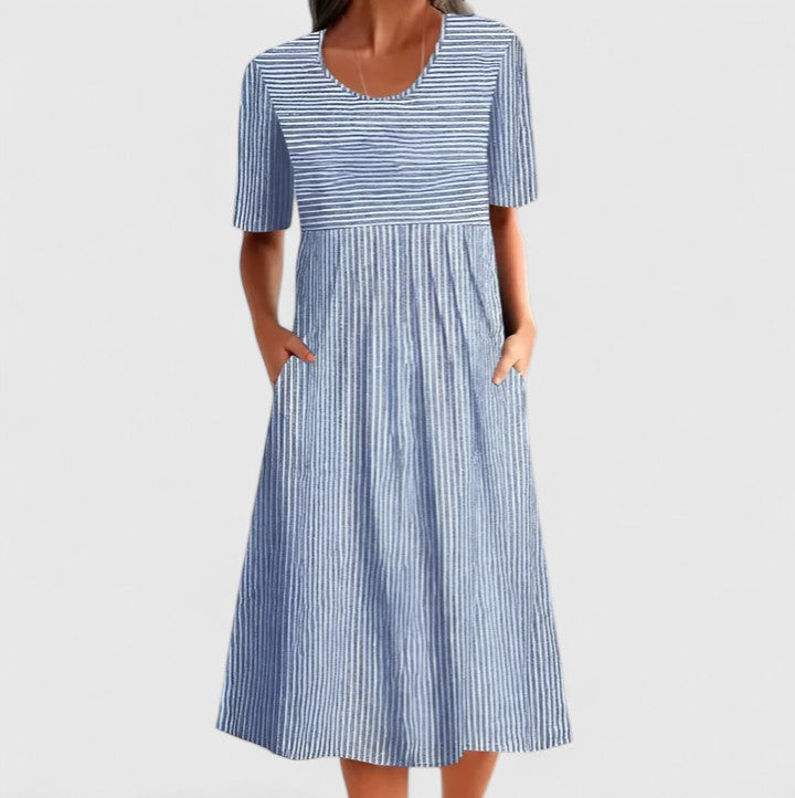 Felyzette | Comfortable Midi Dress Blue