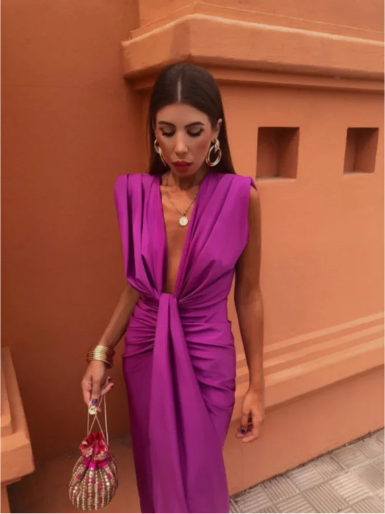 Amelia - Elegant Pleated Dress
