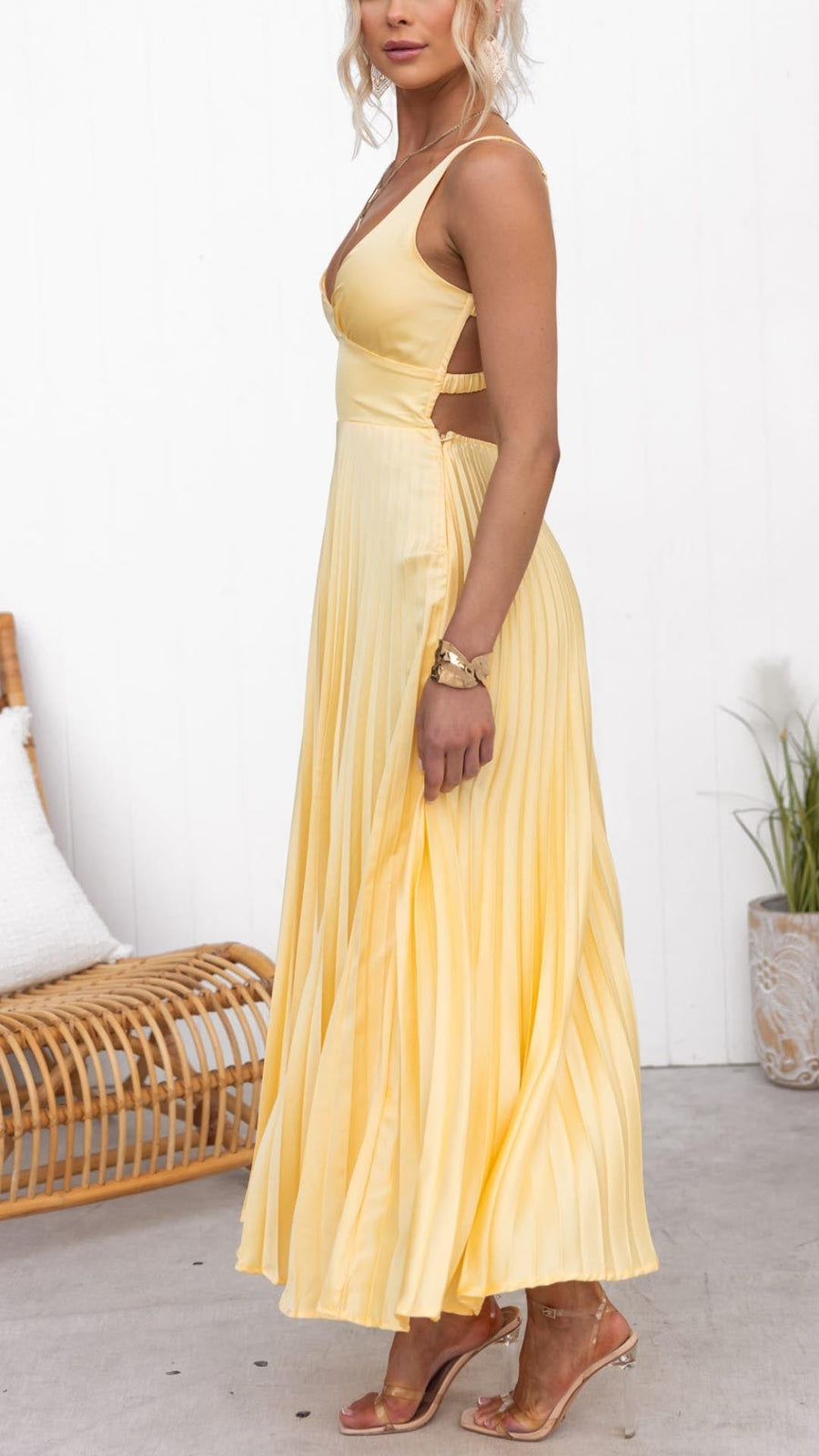 Victoria - Pleated V-Neck Maxi Dress
