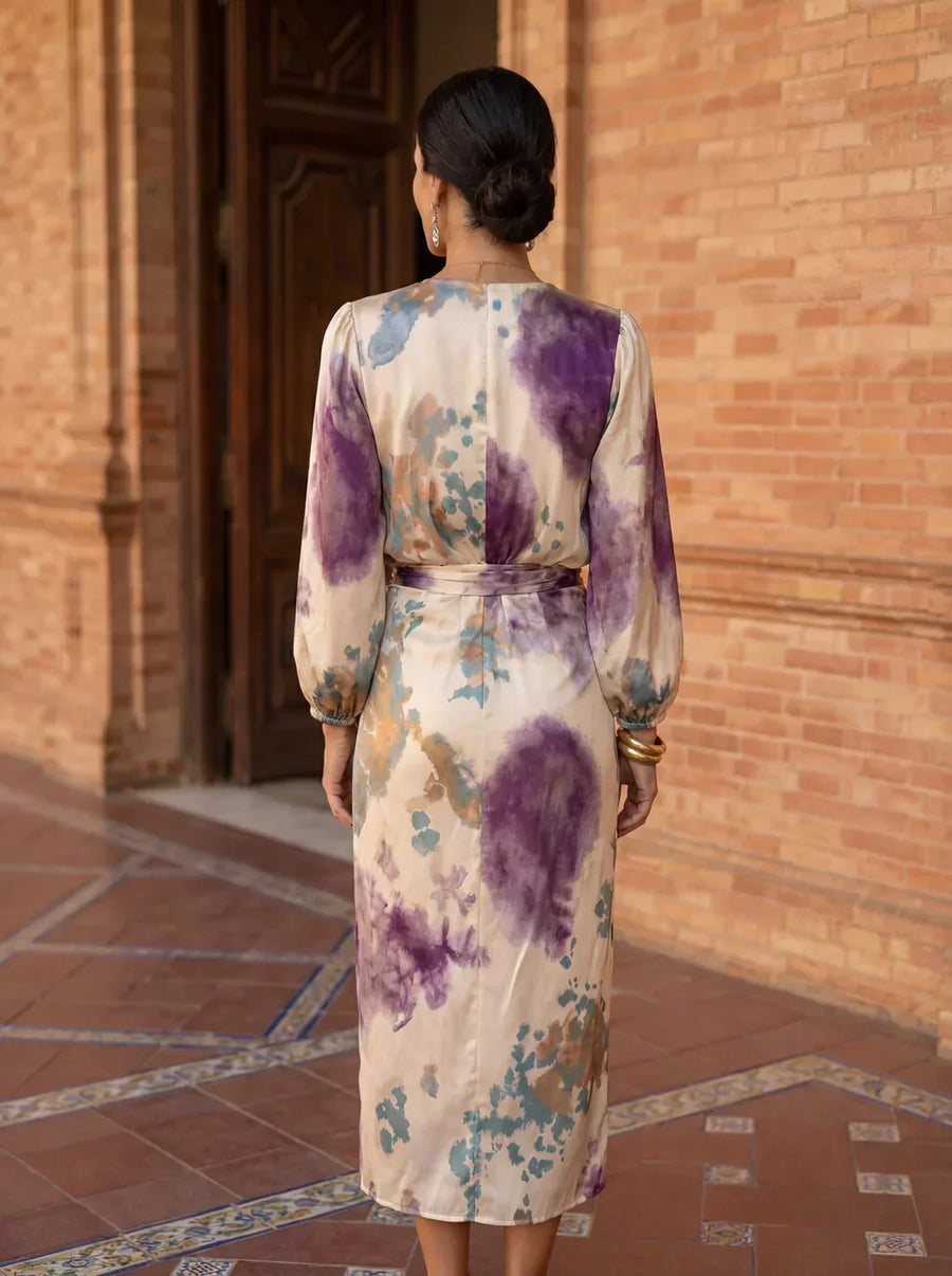 Raine – Elegant V-Neck Wrap Dress with Adjustable Waist Tie