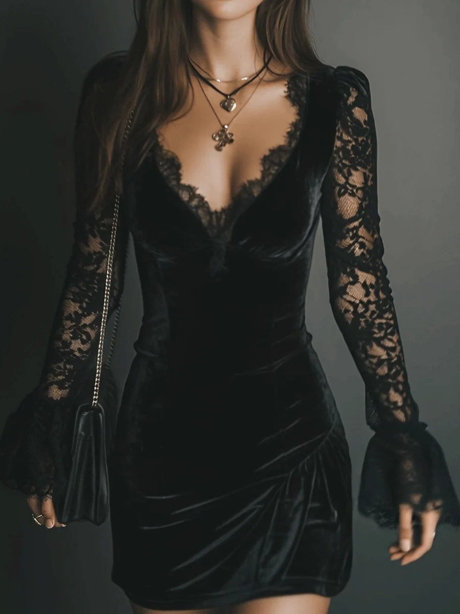 Eliza – Velvet and Lace Mini Dress
