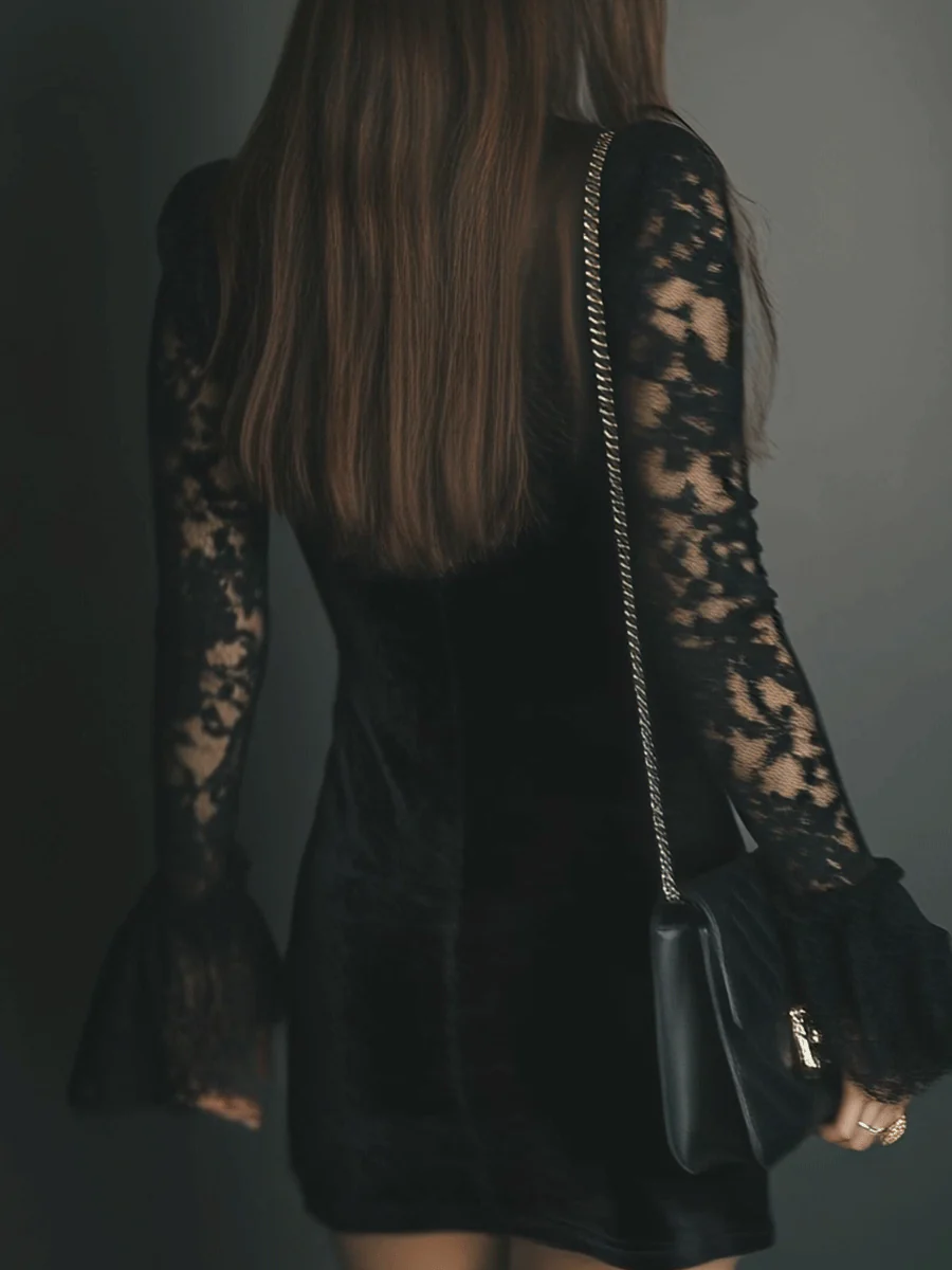 Eliza – Velvet and Lace Mini Dress