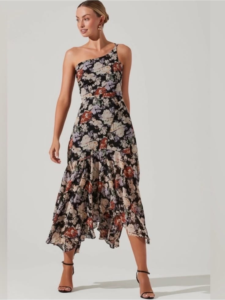 Astr Dress Emmylou One Shoulder Black And Floral Midi Dress Size M