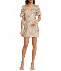 Eliza J Petite Size Floral Print Embroidered Mesh V-Neck Short