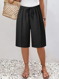 Nadia – Elegant Comfort Shorts