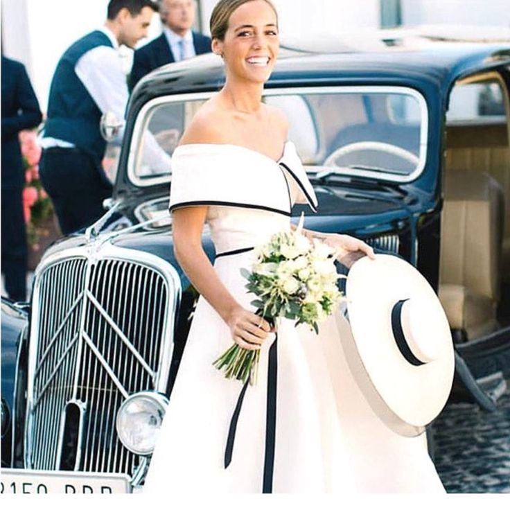 Elegant Off Shoulder White Dress Color: White Size: S
