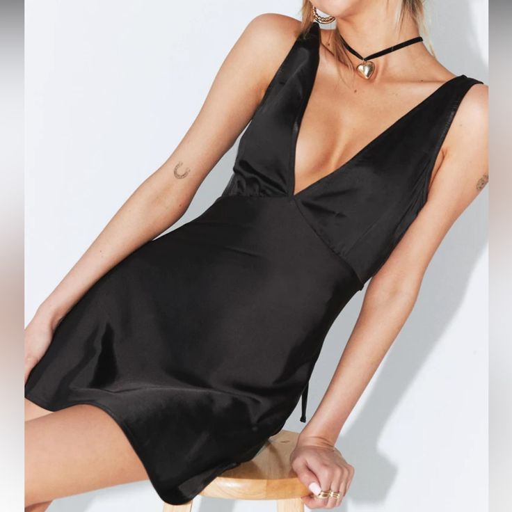 Dress Nellie Mini Dress Color: Black Size: Xs