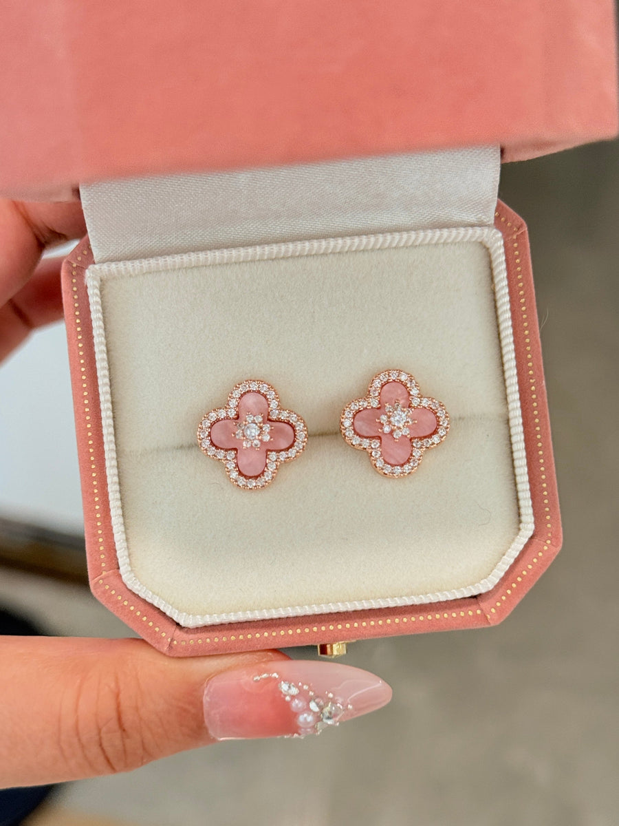 Sakura Cleef  Necklace