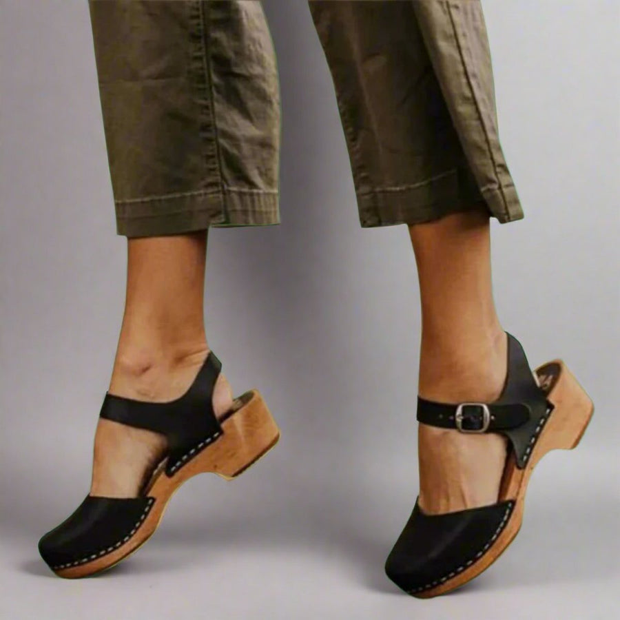 Bettany | Women's Platform Clog Ankle Strap Closed Toe Shoe