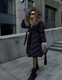 Caris – Elegant Winter Jacket with Faux Fur Collar