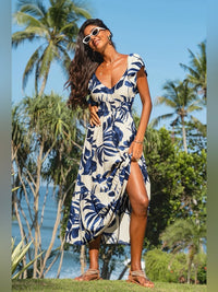 Cupshe Dress White & Blue Floral Flutter Sleeve Ruffled Cut Out Back