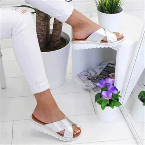 Cassia | Women's Crossover Slip-On Platform Slide Sandal