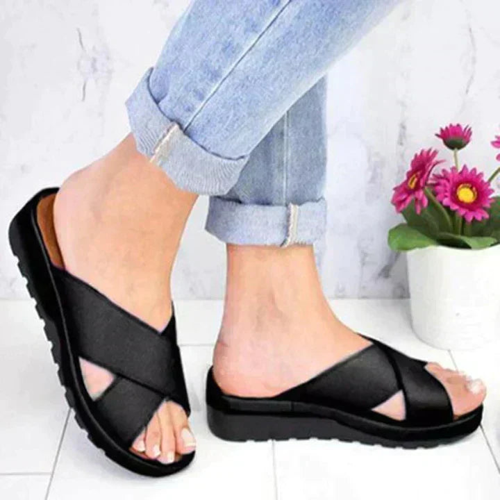 Cassia | Women's Crossover Slip-On Platform Slide Sandal