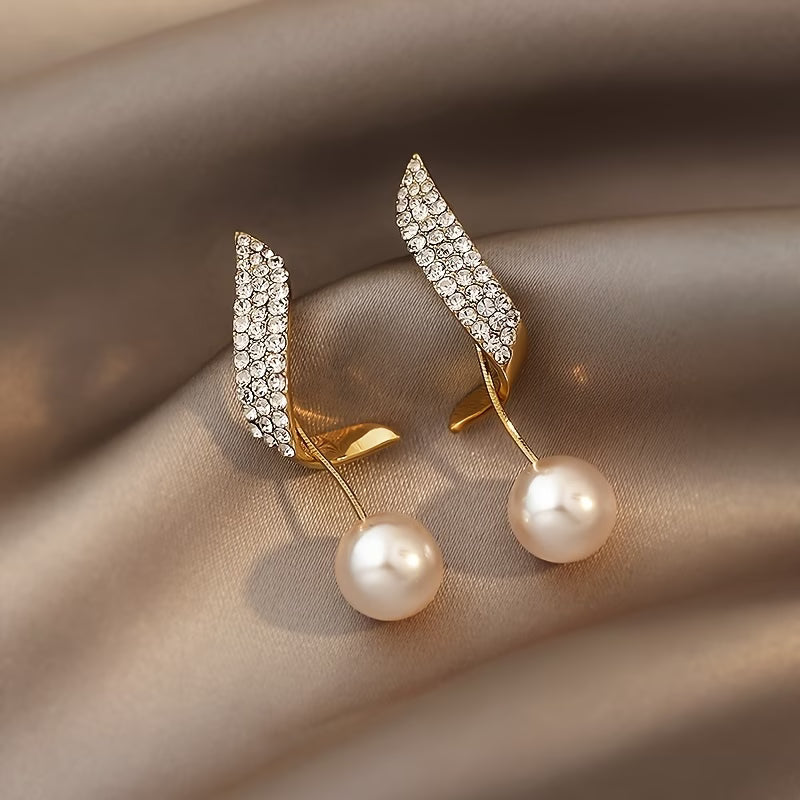 Marceline – Crystal Feather Pearl Earrings