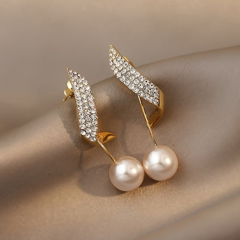 Marceline – Crystal Feather Pearl Earrings