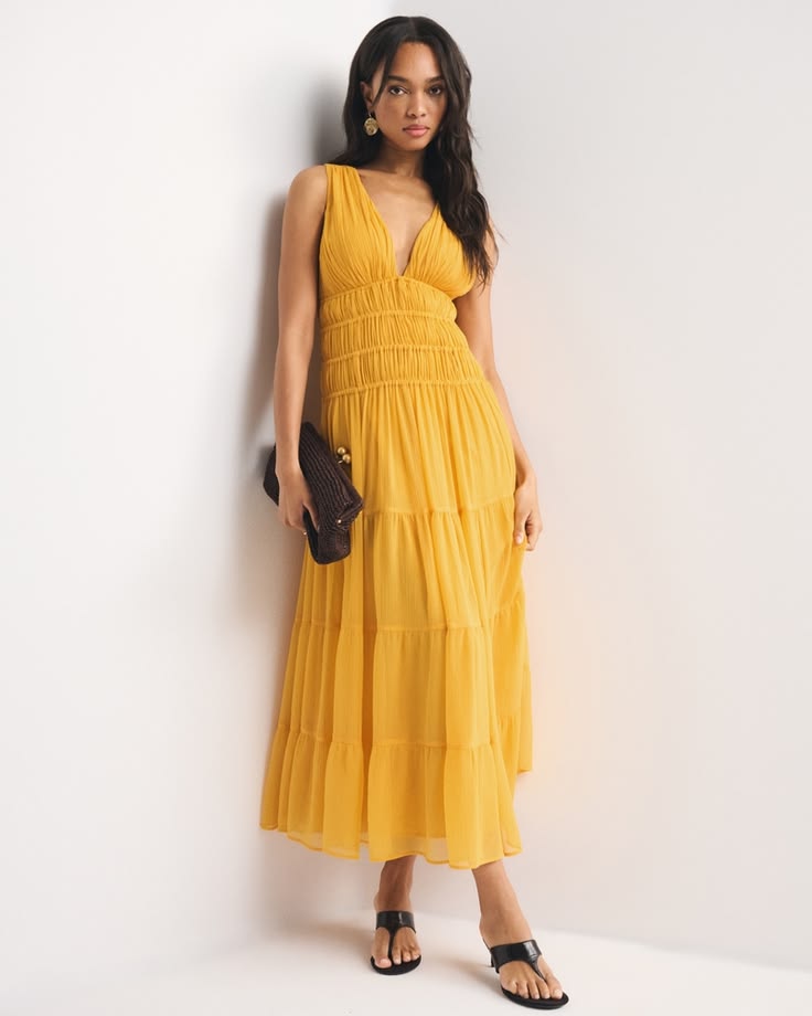 Women's Bra Free Ruched Flowy Maxi Dress In Golden Size M & Fitch