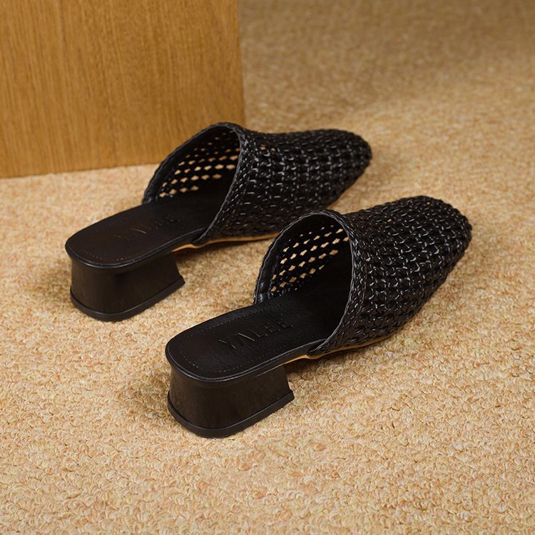 Breeze Woven Flat Sandals