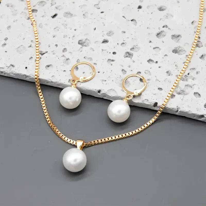Elowen – Elegant Pearl Necklace & Earrings Set