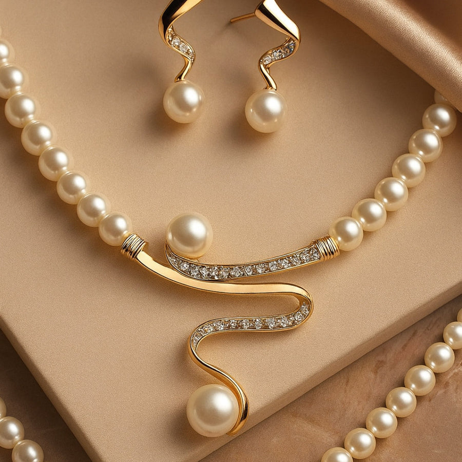 Adeline – Elegant Natural Pearl Necklace Set