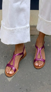 Fabienne – Metallic Cut-Out Slingback Sandals