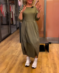 Jessica - Elegant Dress with Round Neck